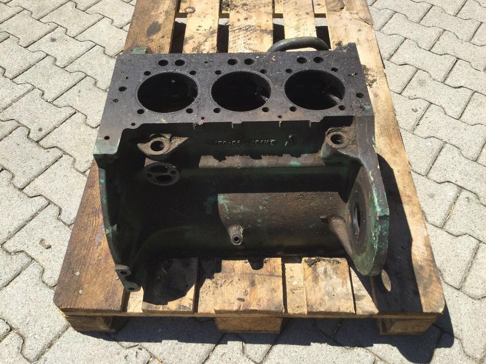 Deutz F3L812 Motorblock
