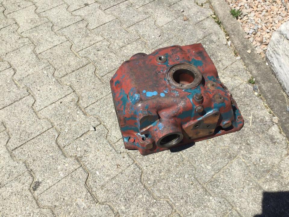 Hanomag Perfekt 400 Krafthebergehäuse