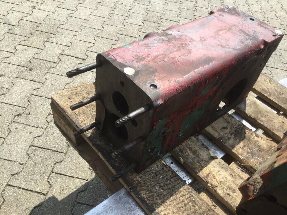 Fahr D17 A8 Getriebe Gehäuse – Bild 6