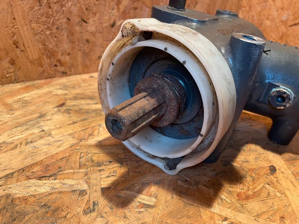 Claas Jaguar Orbis 600 750 900 Winkelgetriebe Lagermaisschnecke – Bild 3