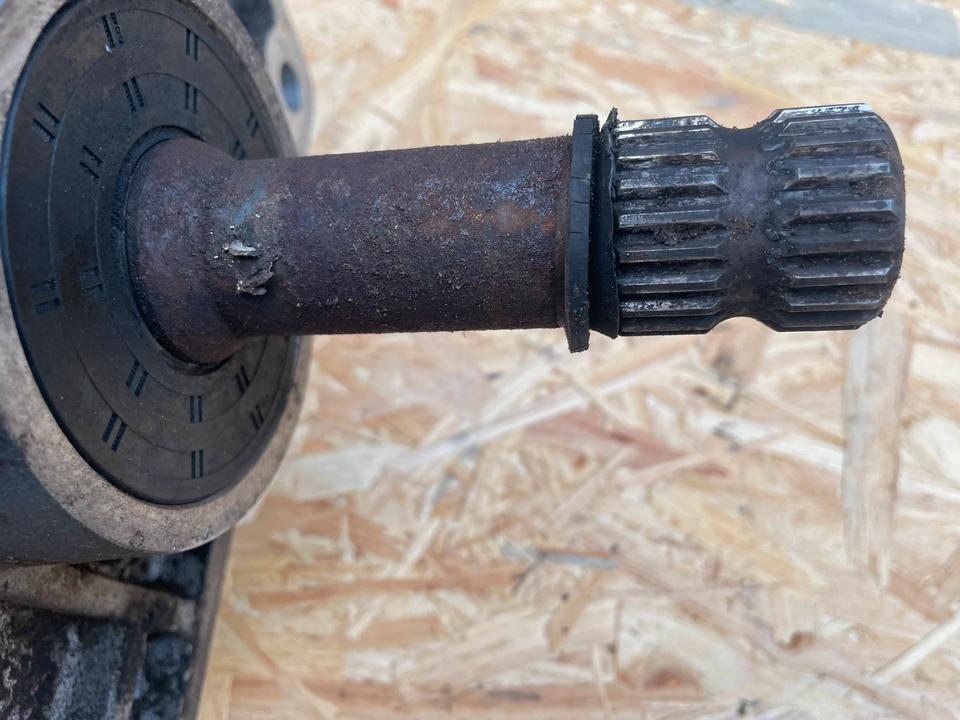 Claas Jaguar Orbis 750 Winkelgetriebe große Scheibe linksdrehend – Bild 4