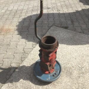 Hanomag Perfekt 400 Achsschenkel