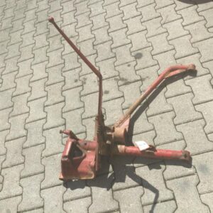 Mc Cormick D433 Mähwerkhalter