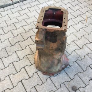 Mc Cormick D324 Kupplungsglocke