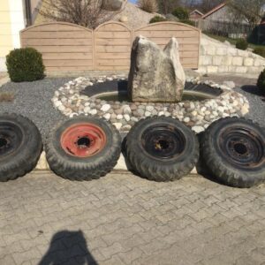 Unimog Reifen mit Felgen